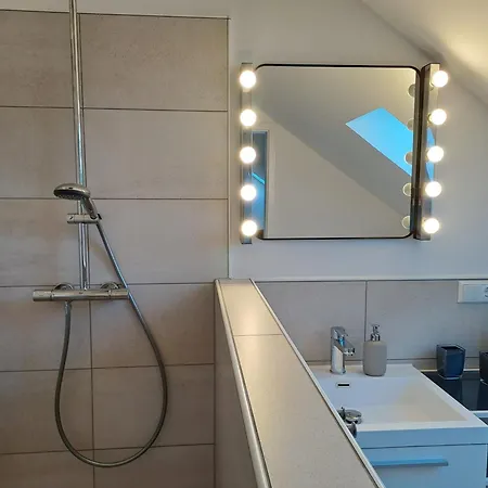 Apartmán Zuhause Auf Zeit Weserlicht 2 *